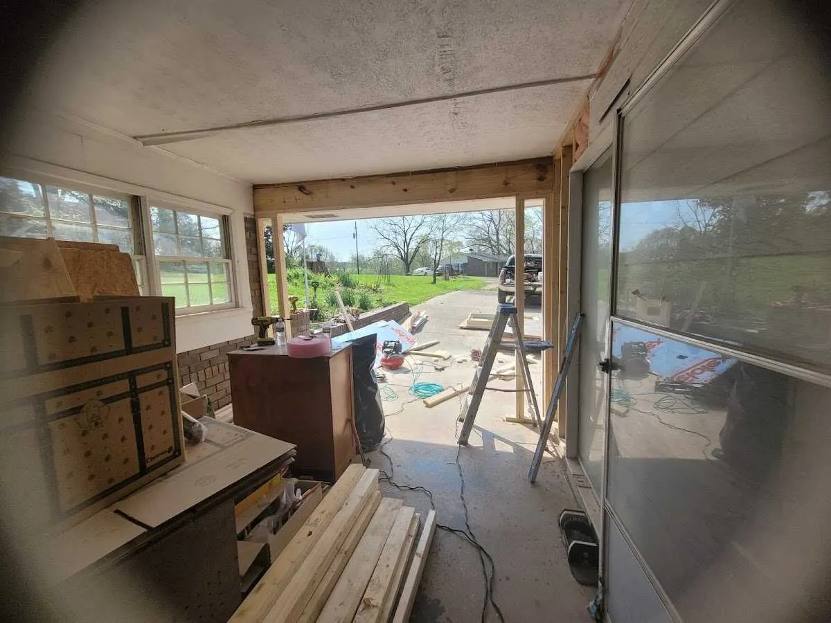 Air movers and dehumidifier for Water Mitigation Services in Aldine